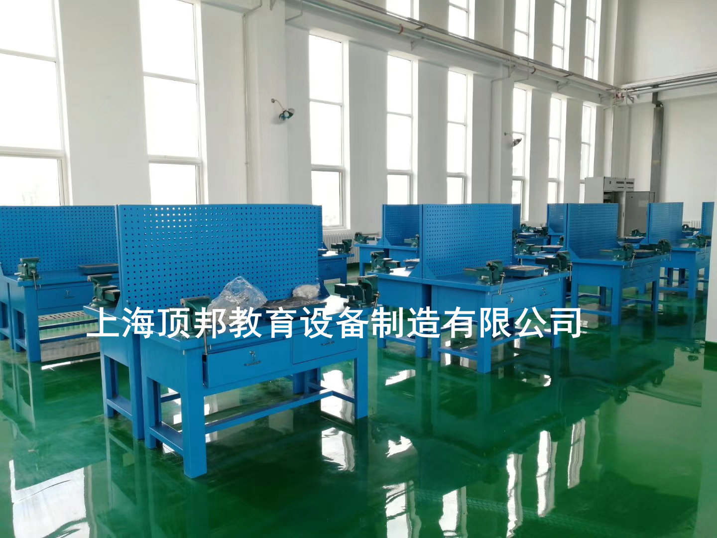钳工世界杯预选赛比分
方案(图5) 钳工台